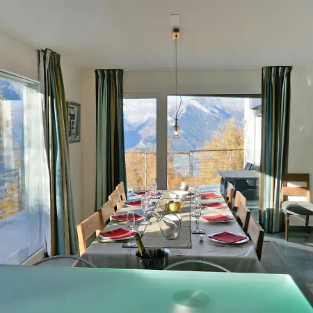 Holiday Antoinette Nendaz